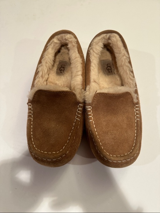 UGG Shoes - UGG Chestnut Suede Shearling Moccasin Slippers - Warm Lined